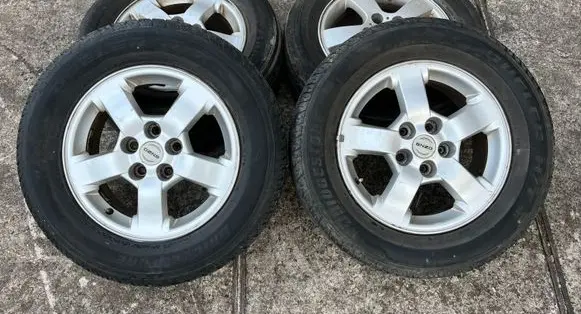 Hyundai Tucson JM R16 alloy rim 529102E300