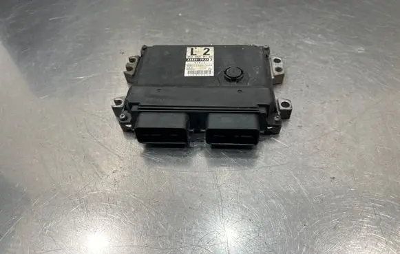 Suzuki SX4 Engine control unit/module 3392079J23 MB1123002564