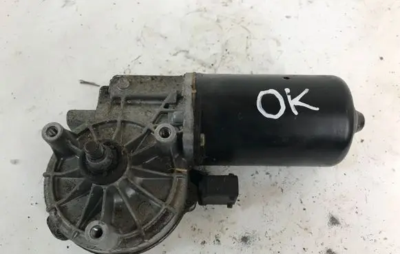 BMW 5 E39 Wiper motor 8360603 2346A 4042022V