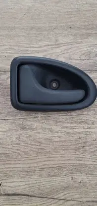 Opel Vivaro Front door interior handle 8200028994 99035201
