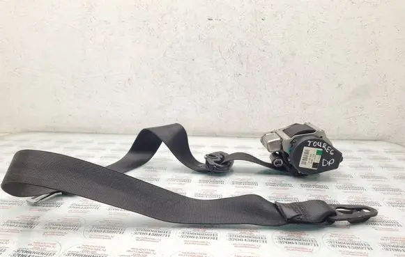 Volkswagen Touareg I Front seatbelt 7L6857706A