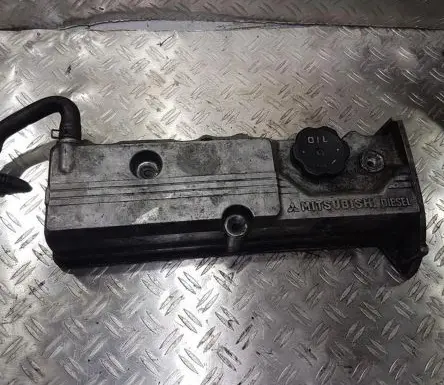 Mitsubishi Lancer Rocker cam cover 