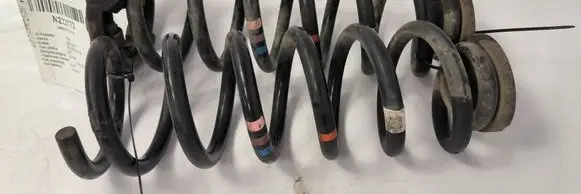 Jaguar XE Rear coil spring 