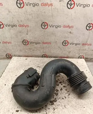 Renault Trafic III (X82) Air intake duct part 165555514R 93451665