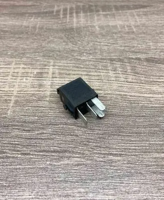 BMW 5 E39 Other relay 1393412 V23073B1005X18