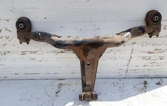 Volkswagen Sharan Rear subframe 