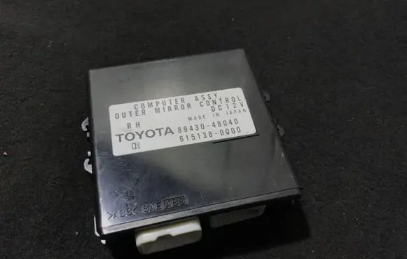Lexus RX 330 - 350 - 400H Wing mirror control module 8943048040