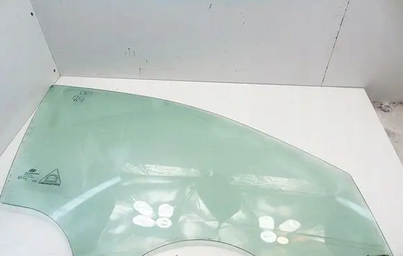 Hyundai i30 Sliding door window/glass I30SZDPPMS14251125