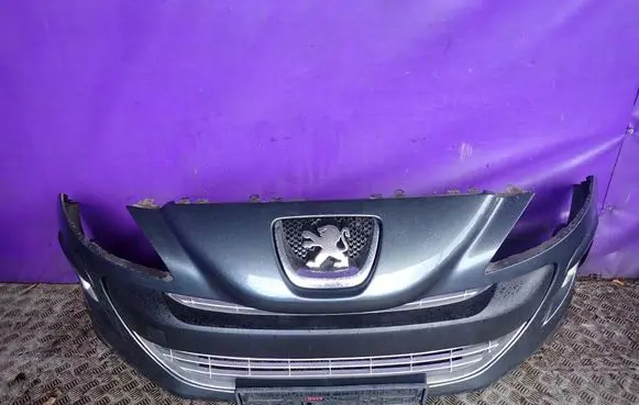 Peugeot 308 Front bumper 