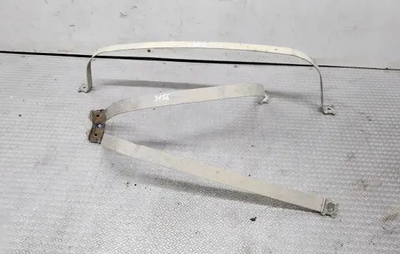 Skoda Superb B5 (3U) Fuel tank mounting bracket 3B0201653