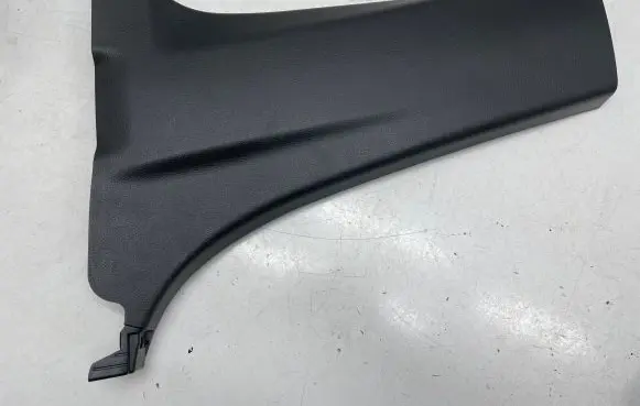 Nissan Pulsar (B) pillar trim (bottom) 769163ZL0A