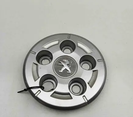 Peugeot Boxer R20 wheel hub/cap/trim 1374675080 01376388080