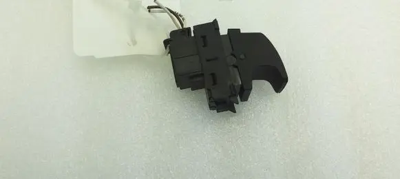 Volkswagen Golf Sportsvan Electric window control switch 5G0959855H