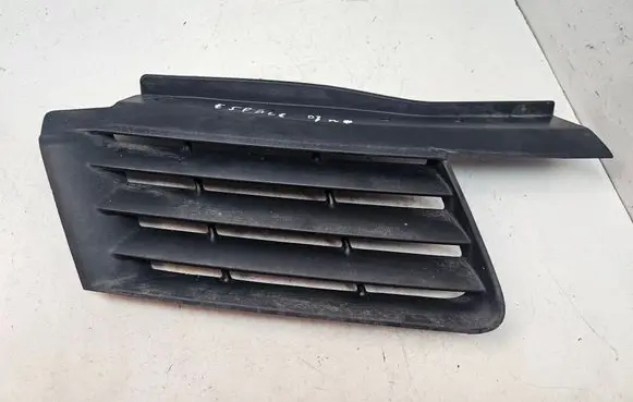 Renault Espace - Grand espace IV Front bumper upper radiator grill N31053M