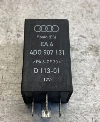 Audi A4 S4 B5 8D Other relay 4d0907131
