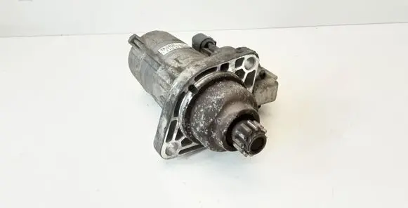 Volkswagen PASSAT B6 Starter motor 02M911024A TS18ER123