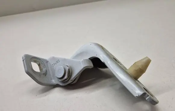 Ford Ecosport Front door upper hinge BB537822800AM
