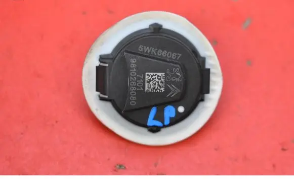 Peugeot 2008 I Sensor 9810268080