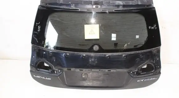 Lexus CT 200H Tailgate/trunk/boot lid