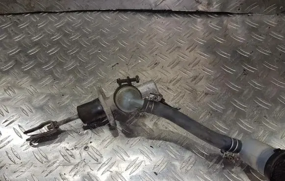 Clutch master cylinder