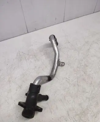 Ford Focus Coolant pipe/hose CM5G8A529 CM5C8D036
