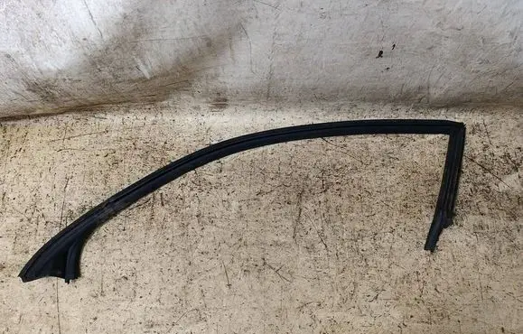 Volkswagen Scirocco Rubber seal front coupe door window 1K8867337T1 1K8867337