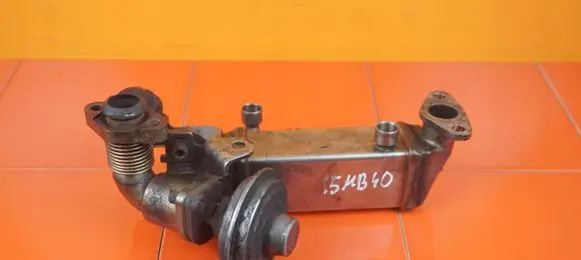 BMW 1 E81 E87 EGR valve cooler N47D20B