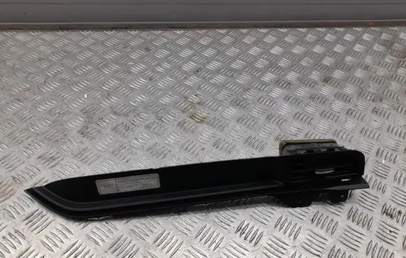 Ford Mustang VI Dashboard side air vent grill/cover trim FR3B63044B88