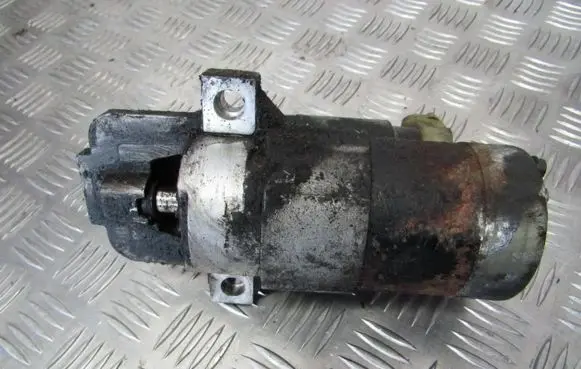 Mazda 5 Starter motor m000790981 l813