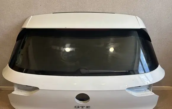 Volkswagen Golf VIII Tailgate/trunk/boot lid 