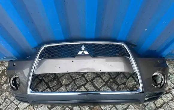 Mitsubishi Outlander Front bumper 6400D092