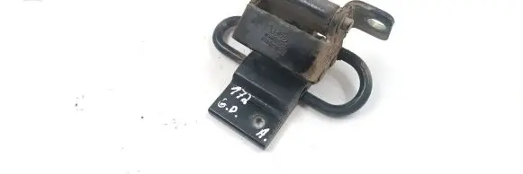 Audi A4 S4 B5 8D Rear door lower hinge 8D0833412C