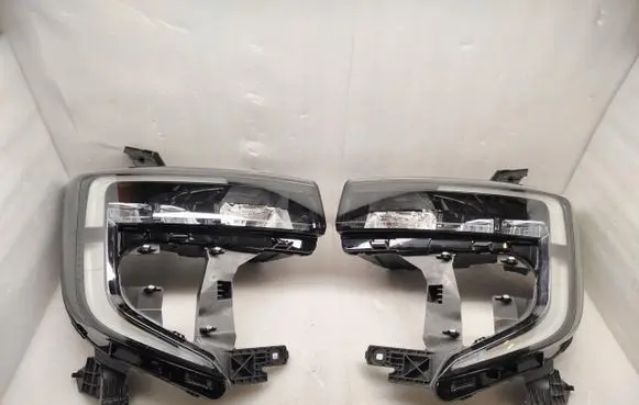 Renault Master III Headlight/headlamp