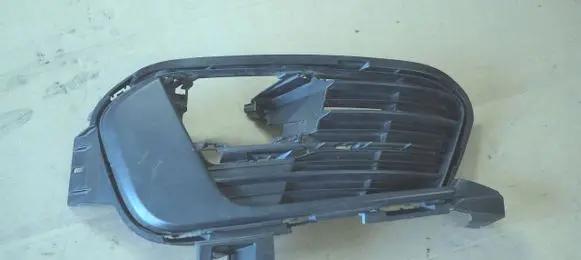 Peugeot 308 Front fog light trim/grill aa382655569