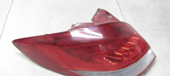 Hyundai Veloster Rear/tail lights