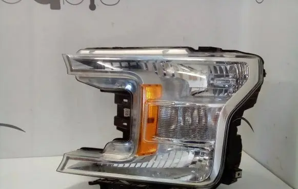 Ford F150 Headlight/headlamp JL3413006AL