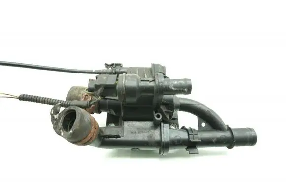 Thermostat/thermostat housing