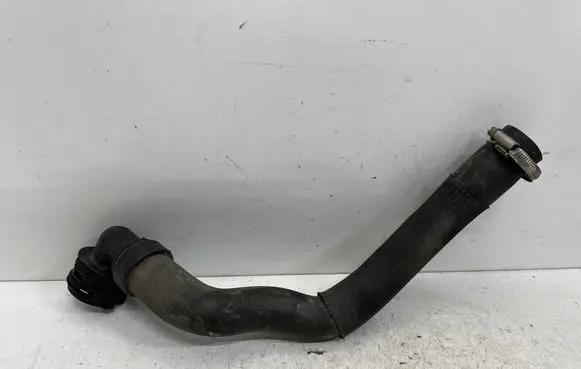 Peugeot 308 Engine coolant pipe/hose