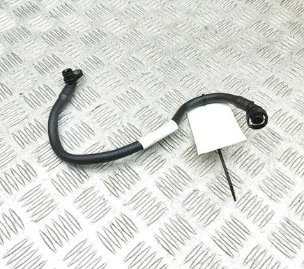 BMW 3 G20 G21 Breather hose/pipe 8665234