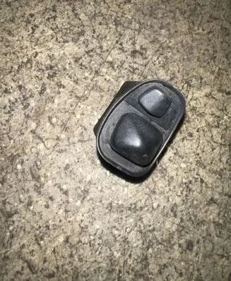 BMW 5 E34 Wing mirror switch 61311380148