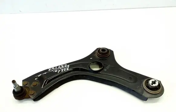Renault Captur II Front lower control arm/wishbone 545055050R 057733R