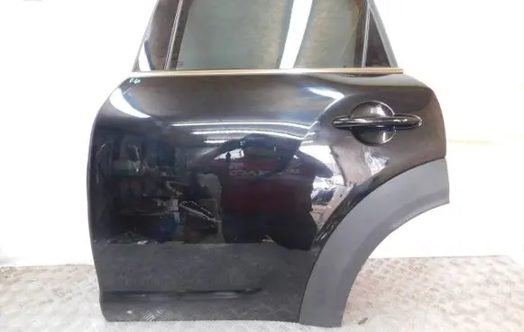 Mini Cooper Countryman F60 Rear door
