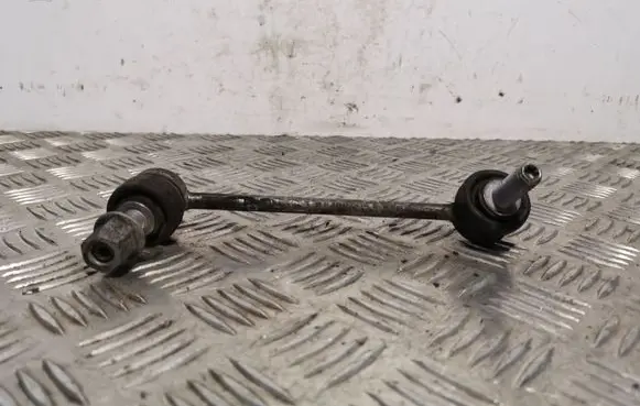Front anti-roll bar/stabilizer link