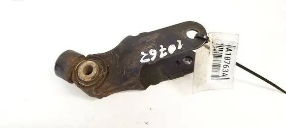 Citroen C4 I Engine mount bracket 