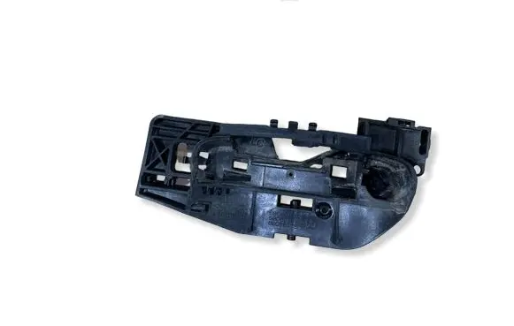 Dodge Challenger Front door exterior handle/bracket 68066175AF