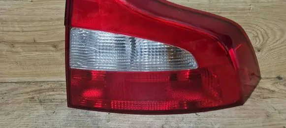 Volvo S80 Rear/tail lights