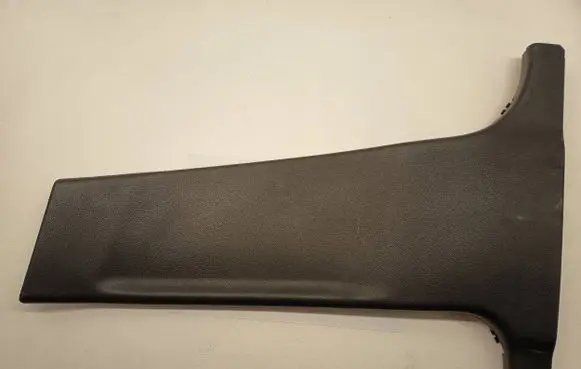 Mercedes-Benz C W204 (B) pillar trim (bottom) A2046900525 A050688