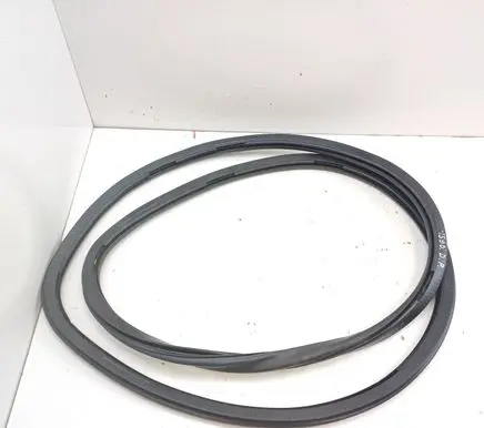 Bentley Flying Spur Front door rubber seal TAB034277