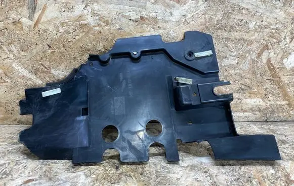 Other engine bay part