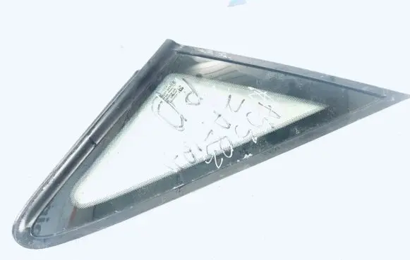 Opel Zafira A Front triangle window/glass 